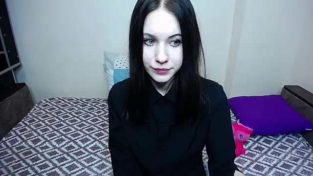 Olivia Graceee online show from 10-28-25, 01:21