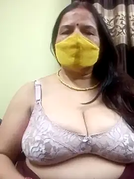 Snapshot of IndianAngle chatting on 03-04-26, 08:16 IndianAngle online show from 03-04-26, 08:16