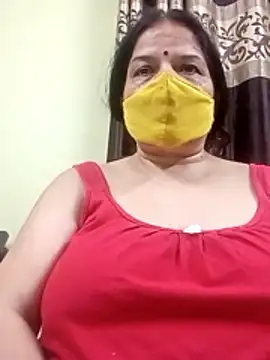 Snapshot of IndianAngle chatting on 04-11-26, 10:46 IndianAngle online show from 04-11-26, 10:46