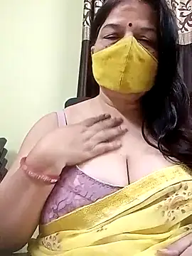 Snapshot of IndianAngle chatting on 05-17-26, 12:43 IndianAngle online show from 05-17-26, 12:43