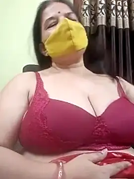 Snapshot of IndianAngle chatting on 04-29-26, 08:15 IndianAngle online show from 04-29-26, 08:15