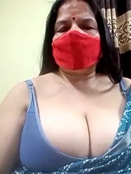 Snapshot of IndianAngle chatting on 04-05-26, 05:41 IndianAngle online show from 04-05-26, 05:41