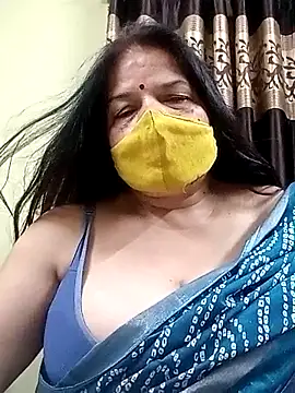 Snapshot of IndianAngle chatting on 04-15-26, 09:04 IndianAngle online show from 04-15-26, 09:04