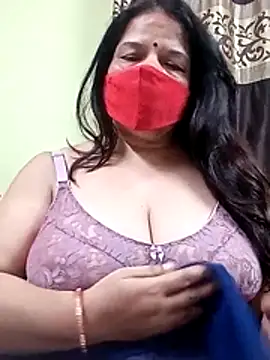 Snapshot of IndianAngle chatting on 06-06-26, 03:39 IndianAngle online show from 06-06-26, 03:39