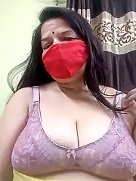 Snapshot of IndianAngle chatting on 06-03-26, 12:00 IndianAngle online show from 06-03-26, 12:00