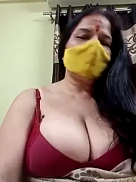 Snapshot of IndianAngle chatting on 04-18-26, 05:04 IndianAngle online show from 04-18-26, 05:04