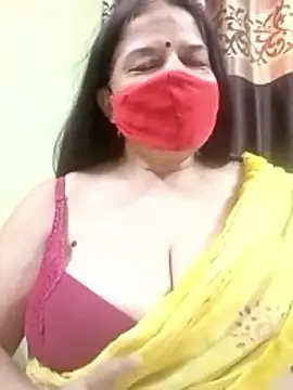 Snapshot of IndianAngle chatting on 05-24-26, 04:45 IndianAngle online show from 05-24-26, 04:45