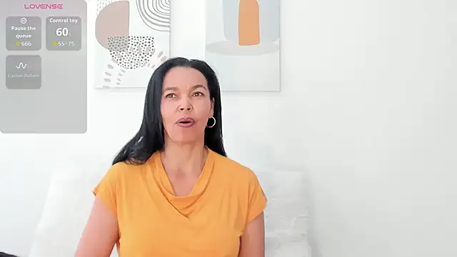 Evawalker  online show from 01-17-26, 02:42