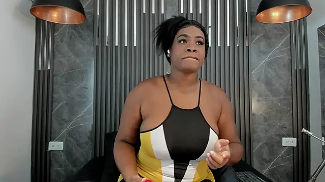 SaraiEvans online show from 11-05-25, 03:20