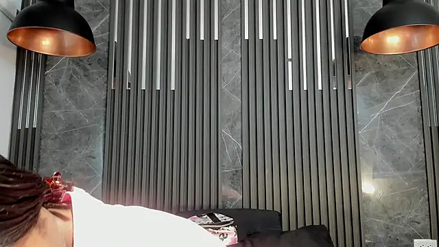 SaraiEvans online show from 11-07-25, 03:22