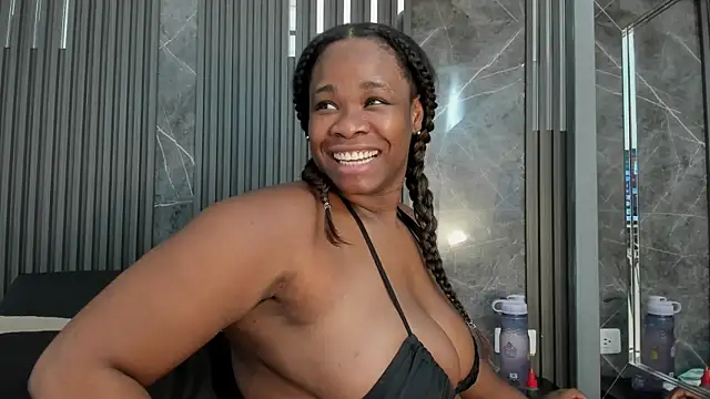 SaraiEvans online show from 10-09-25, 03:29