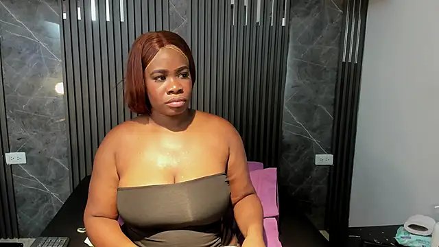 SaraiEvans online show from 11-23-25, 03:27