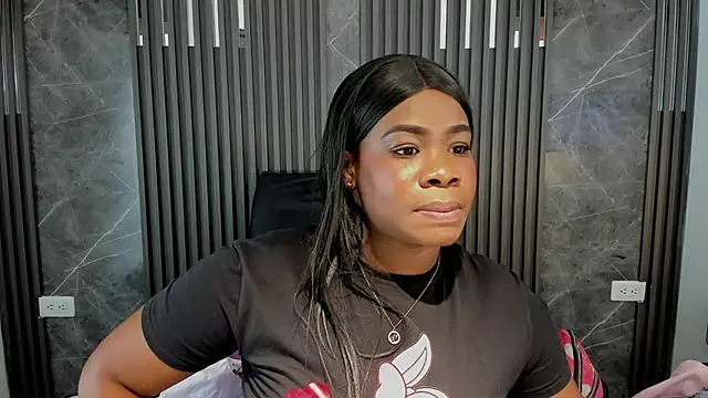 Snapshot of SaraiEvans chatting on 02-20-26, 03:14 SaraiEvans online show from 02-20-26, 03:14