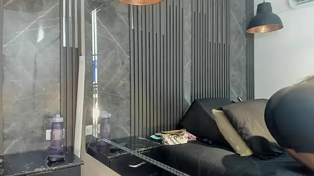 SaraiEvans online show from 09-12-25, 03:17