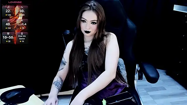 nasty katty  online show from 12-17-25, 09:53