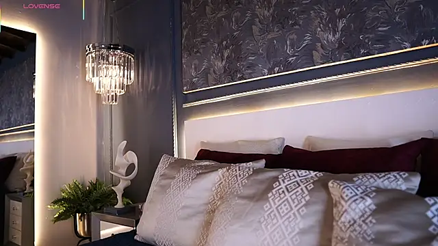 Snapshot of AylinMillerxs chatting on 02-20-26, 08:00 AylinMillerxs online show from 02-20-26, 08:00