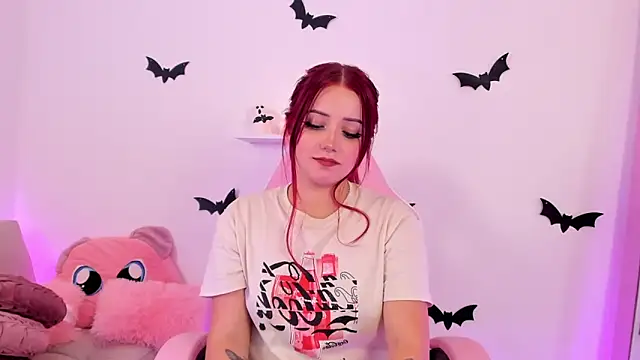 misspaulinaa online show from 10-20-25, 12:24