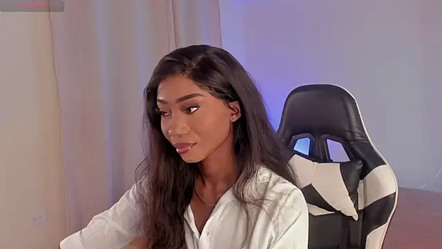 SavannahWildee online show from 02-08-25, 09:04