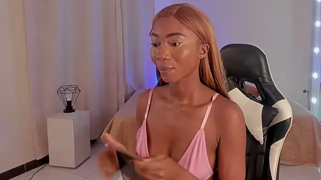 SavannahWildee online show from 01-16-25, 11:48