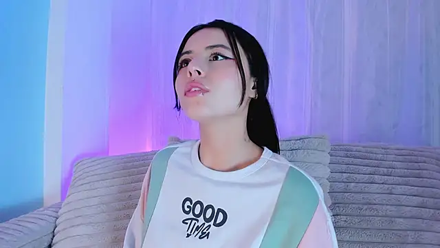 EmilyWithe online show from 03-06-26, 11:11