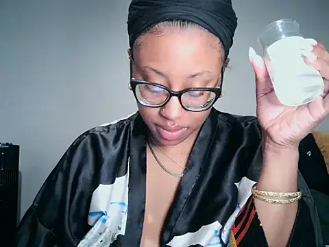 Nyxie Chaos online show from 03-13-26, 01:49