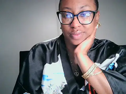 Nyxie Chaos online show from 10-24-25, 11:53