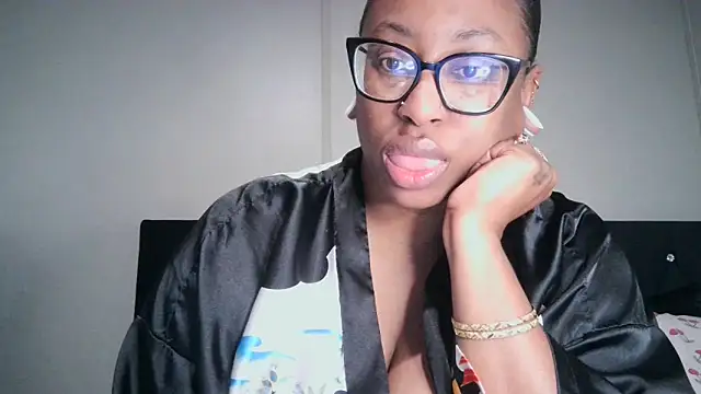 Nyxie Chaos online show from 12-01-25, 12:17