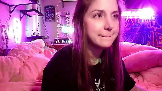 Snapshot of mirannacult chatting on 02-27-25, 07:41 mirannacult online show from 02-27-25, 07:41