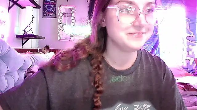 Snapshot of mirannacult chatting on 01-28-25, 05:56 mirannacult online show from 01-28-25, 05:56