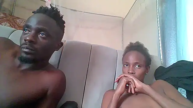 Snapshot of likys123 chatting on 10-06-25, 12:17 likys123 online show from 10-06-25, 12:17