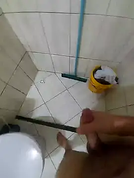 Snapshot of novinho_rosado chatting on 12-29-24, 09:09 novinho rosado online show from 12-29-24, 09:09