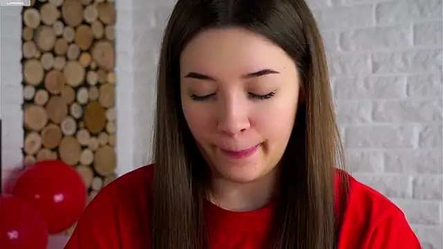 Snapshot of LowOncoming chatting on 02-12-26, 03:17 LowOncoming online show from 02-12-26, 03:17