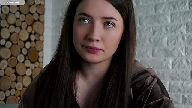 LowOncoming online show from 04-06-26, 02:18