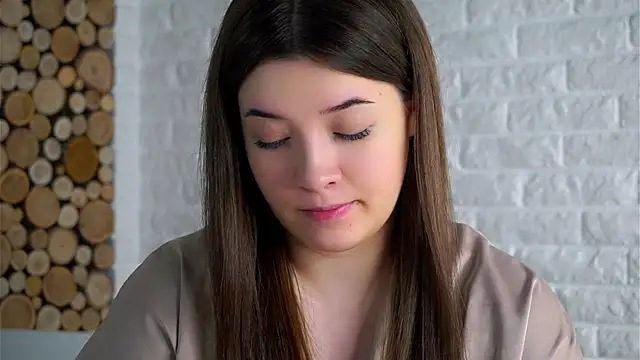 Snapshot of LowOncoming chatting on 02-02-26, 03:16 LowOncoming online show from 02-02-26, 03:16