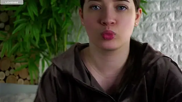 LowOncoming online show from 03-30-26, 04:36