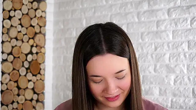 LowOncoming online show from 09-23-25, 01:34