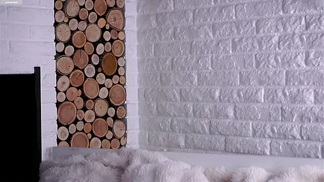 LowOncoming online show from 04-15-26, 02:06