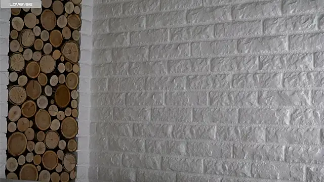 LowOncoming online show from 10-16-25, 01:36