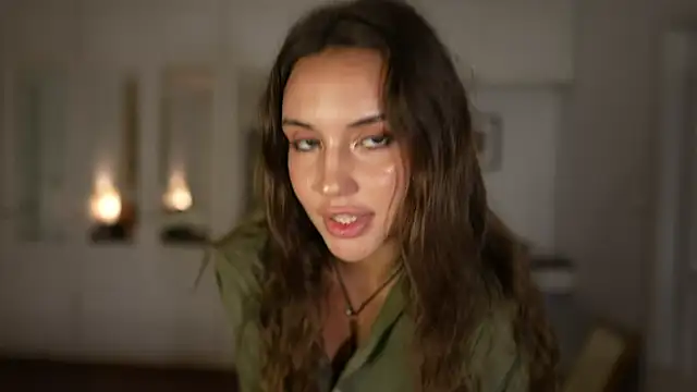 ValerieHill online show from 10-11-25, 02:34