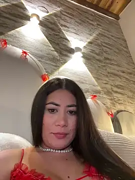 Snapshot of _MadiLee_ chatting on 02-16-25, 01:58 MadiLee online show from 02-16-25, 01:58