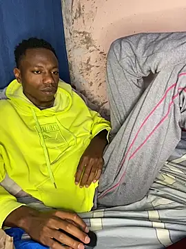 Snapshot of fireboyafrica chatting on 11-03-25, 06:18 fireboyafrica online show from 11-03-25, 06:18