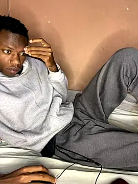Snapshot of fireboyafrica chatting on 09-24-25, 12:29 fireboyafrica online show from 09-24-25, 12:29