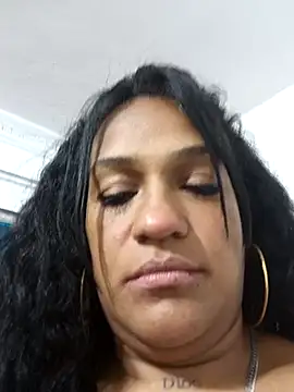Snapshot of Michelle_Brito1 chatting on 03-11-25, 01:26 Michelle Brito1 online show from 03-11-25, 01:26