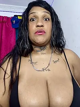 Michelle Brito1 online show from 03-08-26, 02:04