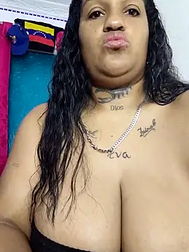 Michelle Brito1 online show from 03-06-26, 03:07