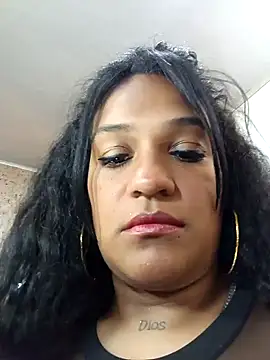 Snapshot of Michelle_Brito1 chatting on 03-10-25, 10:13 Michelle Brito1 online show from 03-10-25, 10:13