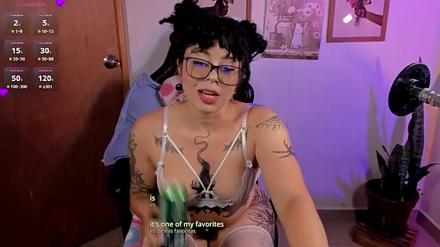 Snapshot of LilyRobertts chatting on 04-19-26, 10:45 LilyRobertts online show from 04-19-26, 10:45