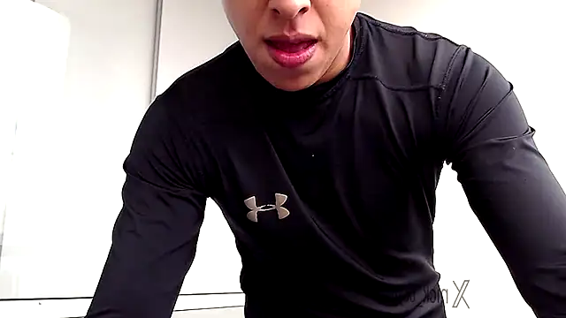 Snapshot of pipeynick chatting on 02-21-26, 08:11 pipeynick online show from 02-21-26, 08:11