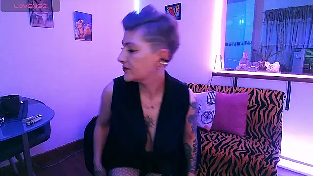 Maria fernandaxxx  online show from 10-04-25, 04:58