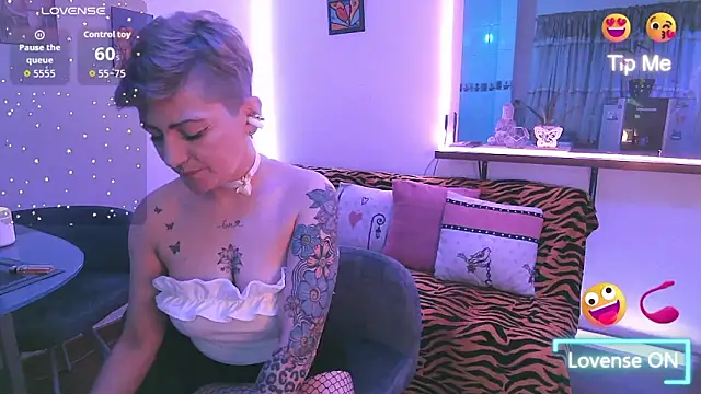 Maria fernandaxxx  online show from 11-27-25, 10:21